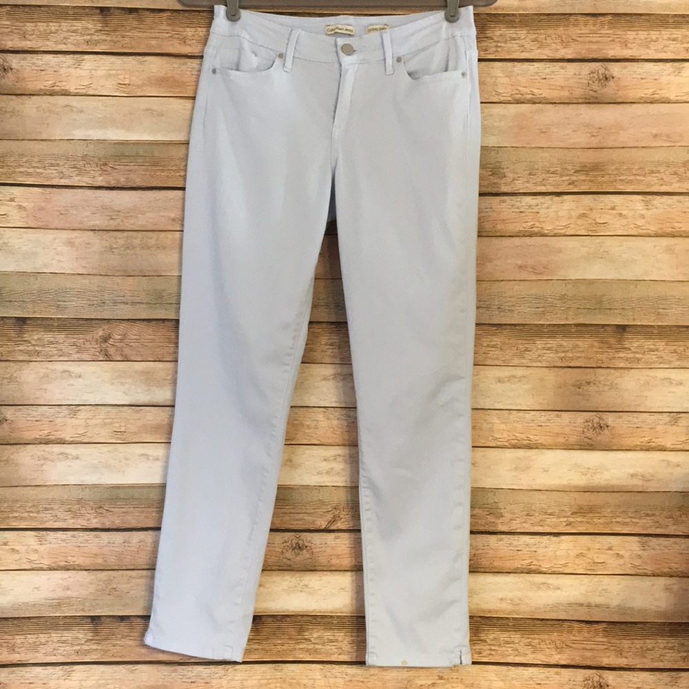 Size 4 Calvin Klein Cropped Skinny Pants